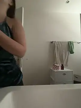 TheCinderella online show from March 2026 01:21:01 PM