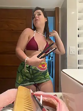 TheCinderella online show from February 2026 02:14:02 AM