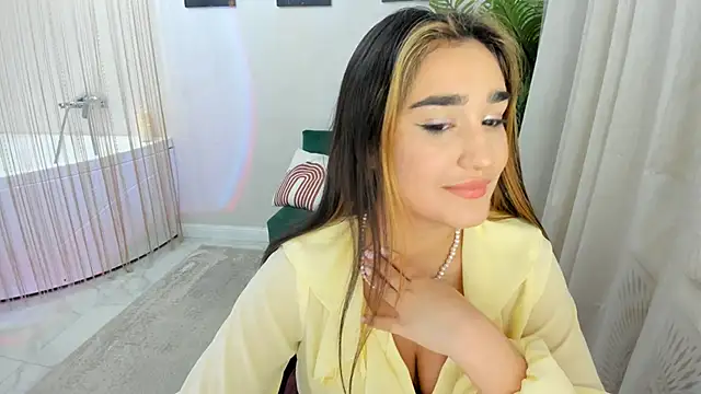 GoldenHeart 1 online show from April 2026 07:53:02 PM