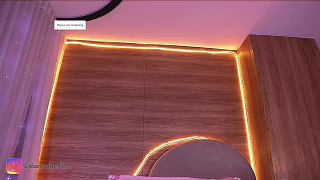 danna berlin  online show from April 2026 07:17:02 PM