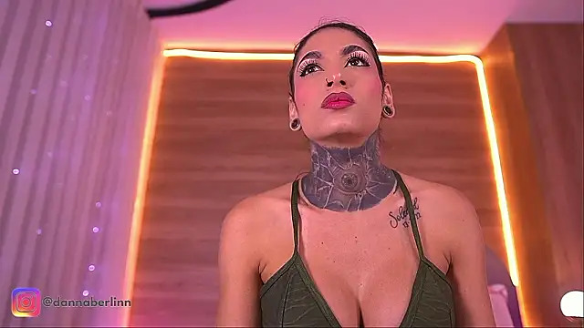 danna berlin  online show from March 2026 07:17:01 PM