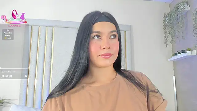 Natasharuso online show from September 2025 11:43:01 AM