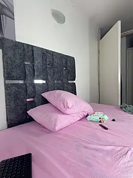 Natasharuso online show from March 2026 09:46:01 AM