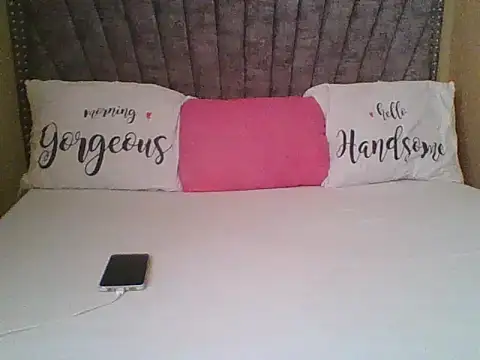 Snapshot of Dizzydose chatting on November 2025 06:06:02 AM Dizzydose online show from November 2025 06:06:02 AM