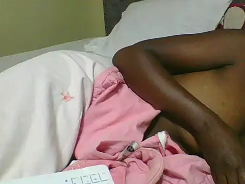 Snapshot of Dizzydose chatting on February 2026 02:21:02 AM Dizzydose online show from February 2026 02:21:02 AM