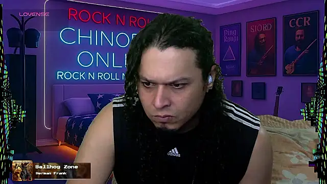 Snapshot of chino_roz chatting on January 2026 07:45:01 AM chino roz online show from January 2026 07:45:01 AM