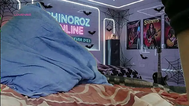 chino roz online show from October 2025 07:36:01 PM