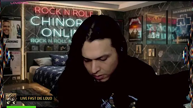 Snapshot of chino_roz chatting on June 2026 06:23:02 AM chino roz online show from June 2026 06:23:02 AM