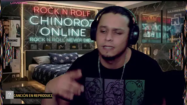 Snapshot of chino_roz chatting on June 2026 07:19:02 PM chino roz online show from June 2026 07:19:02 PM
