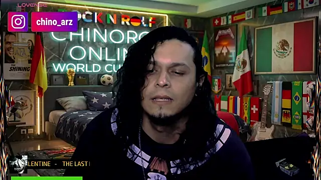 Snapshot of chino_roz chatting on June 2026 06:35:01 AM chino roz online show from June 2026 06:35:01 AM