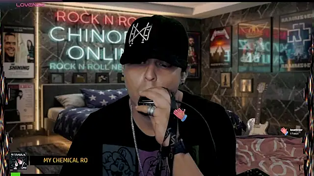 Snapshot of chino_roz chatting on June 2026 01:11:01 AM chino roz online show from June 2026 01:11:01 AM