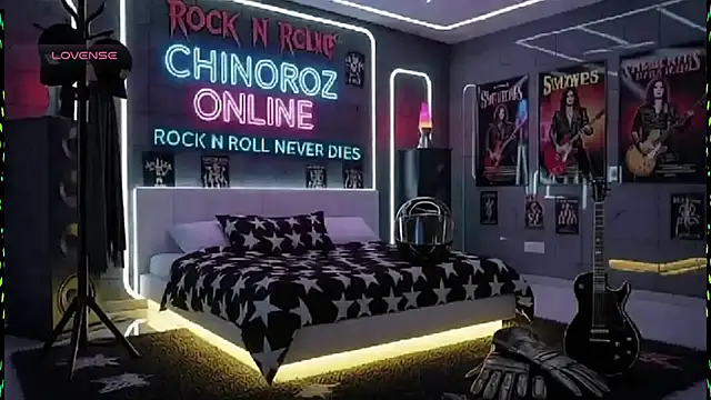 Snapshot of chino_roz chatting on January 2026 09:19:02 PM chino roz online show from January 2026 09:19:02 PM