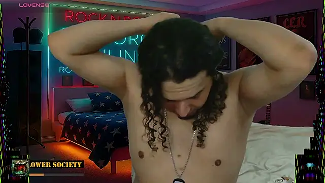 Snapshot of chino_roz chatting on February 2026 09:42:02 AM chino roz online show from February 2026 09:42:02 AM