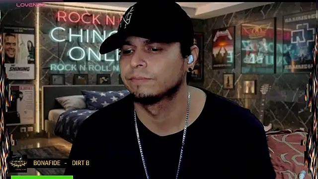 Snapshot of chino_roz chatting on June 2026 11:57:02 PM chino roz online show from June 2026 11:57:02 PM