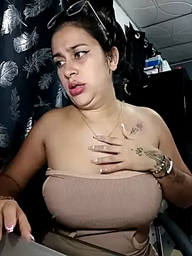 Latina sexy1 online show from February 2026 12:18:01 AM