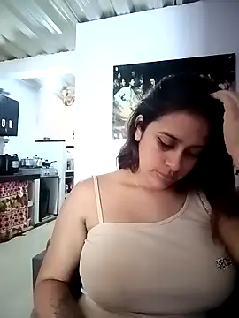 Latina sexy1 online show from March 2026 04:27:02 PM