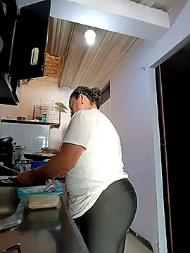 Latina sexy1 online show from March 2026 02:39:02 PM