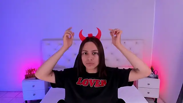 Aron cruz online show from October 2025 01:45:01 PM