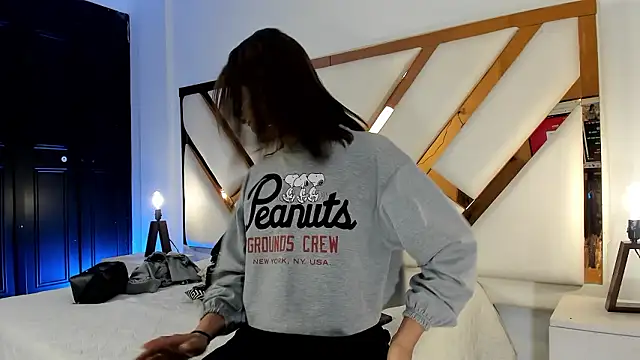 Aron cruz online show from March 2026 01:02:01 PM