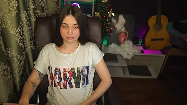 delicatedBailey online show from January 2025 04:54:01 AM
