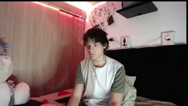 Santiago kiler online show from February 2026 11:32:01 AM