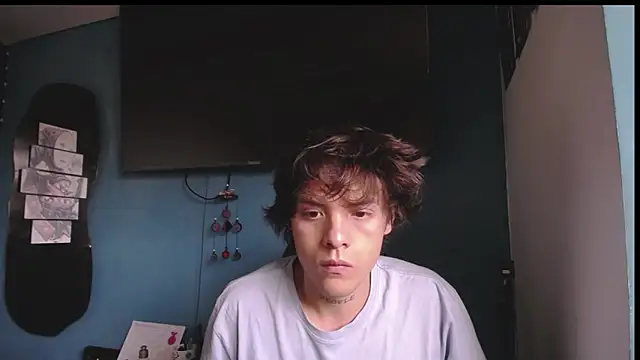 Santiago kiler online show from April 2026 03:29:01 PM