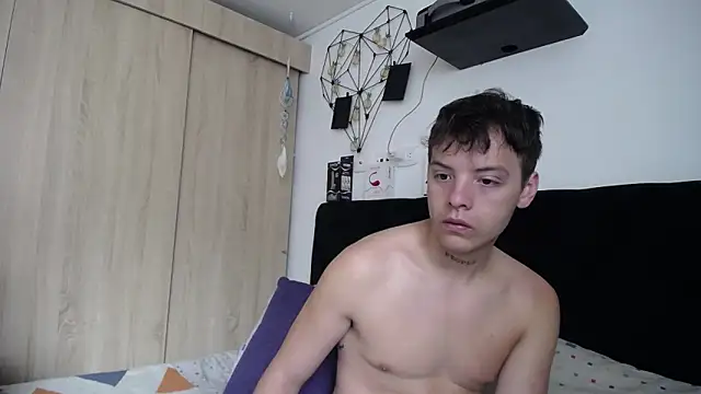 Snapshot of Santiago_kiler chatting on September 2025 02:28:01 PM Santiago kiler online show from September 2025 02:28:01 PM