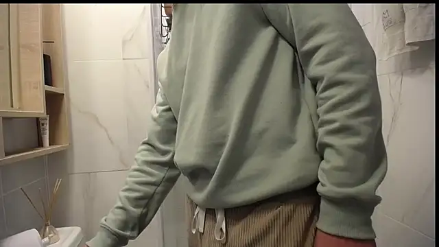 Santiago kiler online show from October 2025 11:31:02 AM