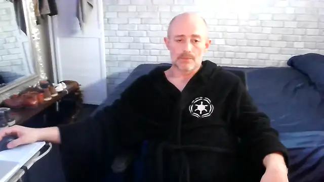 HnH69 online show from March 2026 03:20:01 PM