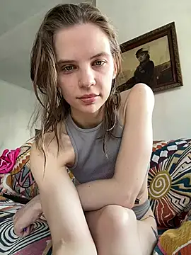LeyaJohnson online show from April 2026 11:50:01 AM
