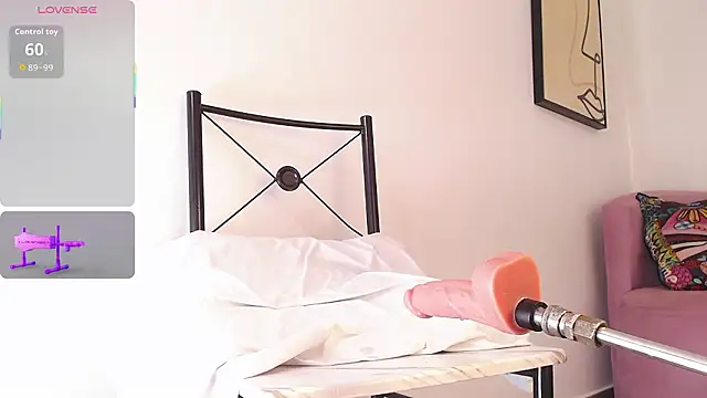 Snapshot of Sassy--Girl chatting on February 2026 11:17:02 PM Sassy--Girl online show from February 2026 11:17:02 PM