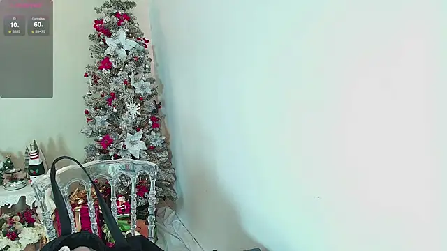 Sassy--Girl online show from December 2025 06:03:01 PM