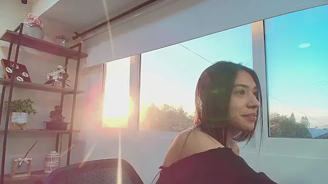 Sassy--Girl online show from March 2026 11:23:01 AM