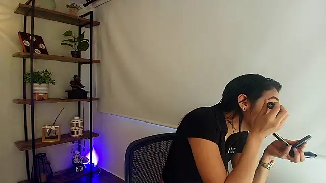 Sassy--Girl online show from March 2026 06:13:02 PM