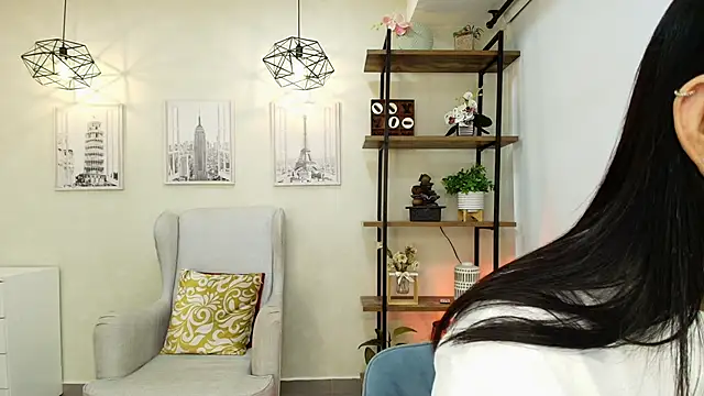 Sassy--Girl online show from June 2026 07:59:02 PM