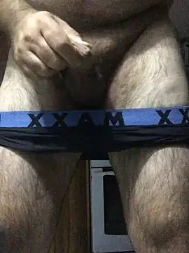 Snapshot of hairysmallcockguy chatting on February 2025 12:04:02 PM hairysmallcockguy online show from February 2025 12:04:02 PM