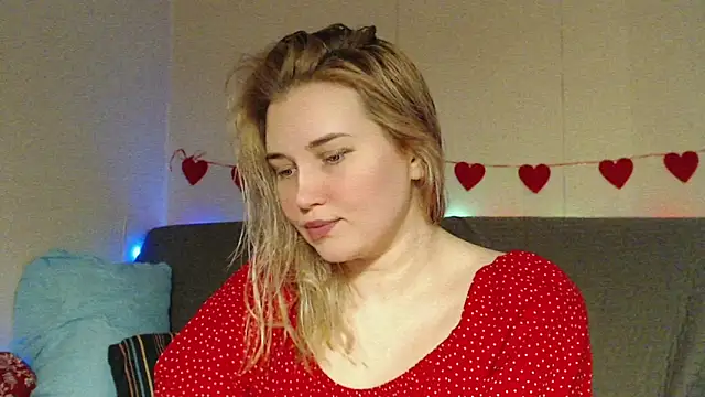 mmmPinUpGirl online show from March 2026 07:15:02 PM