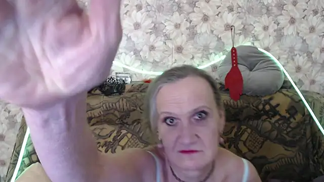 MissBekker online show from February 2026 03:06:01 AM