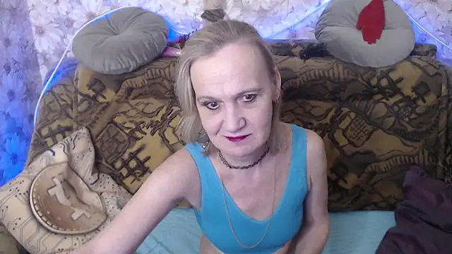 Snapshot of MissBekker chatting on February 2025 08:42:02 PM MissBekker online show from February 2025 08:42:02 PM