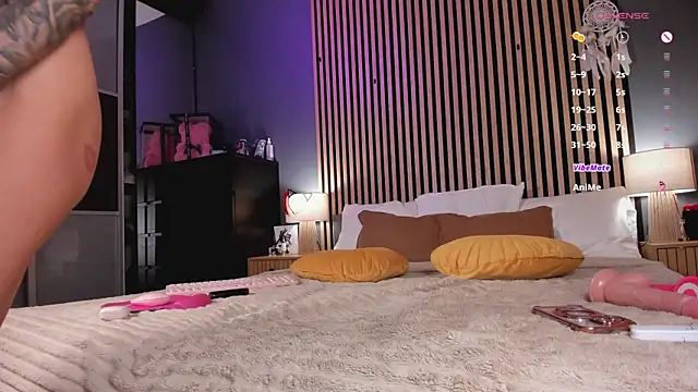 WILD-ANGEL777 online show from April 2026 07:03:02 AM