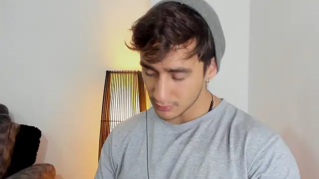 AlexRivera6 online show from November 2025 08:51:01 PM