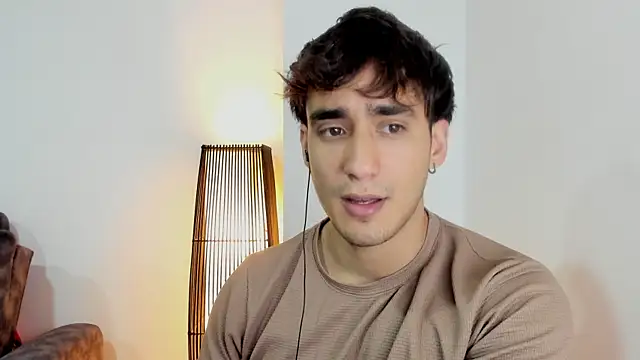 AlexRivera6 online show from December 2025 08:55:01 PM