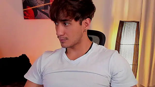 AlexRivera6 online show from April 2026 08:20:02 PM