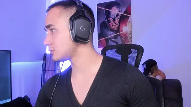 AlexRivera6 online show from December 2024 11:22:02 AM