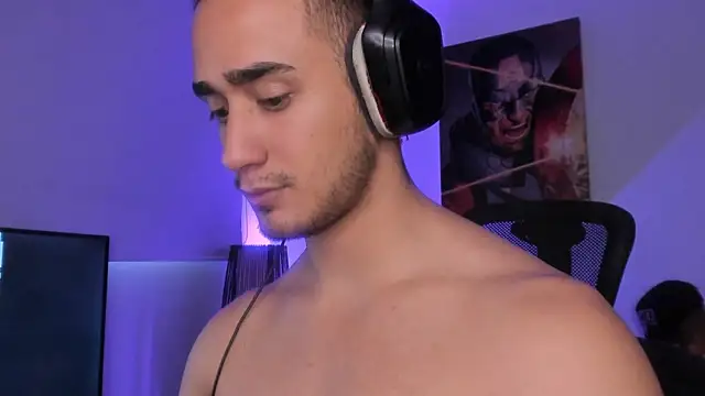 AlexRivera6 online show from December 2024 10:44:02 PM