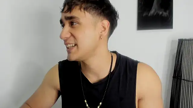 AlexRivera6 online show from October 2025 03:24:02 PM