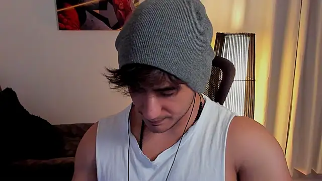Snapshot of AlexRivera6 chatting on May 2026 06:04:02 PM AlexRivera6 online show from May 2026 06:04:02 PM