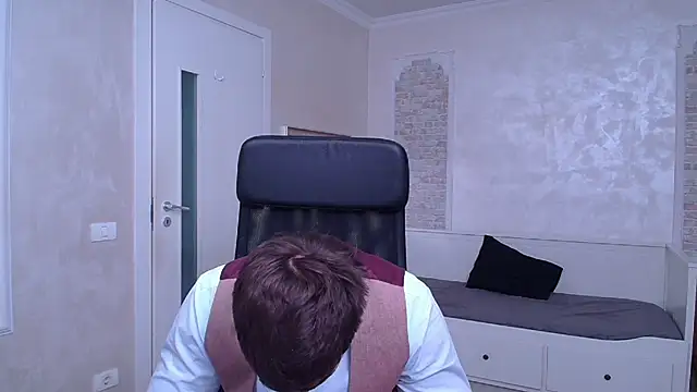 WilsonJules online show from January 2025 07:52:01 PM