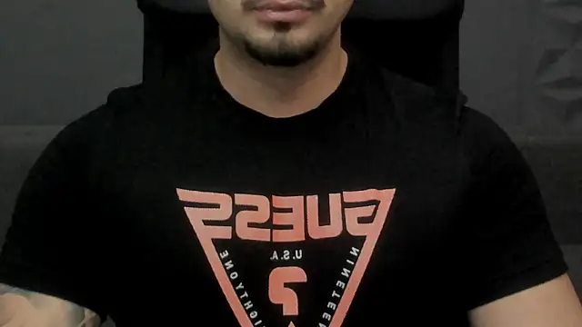 TonyWilcox online show from November 2025 05:32:02 AM