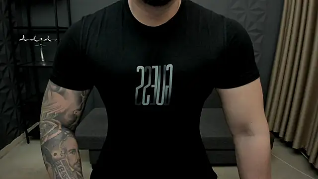 TonyWilcox online show from November 2025 05:44:01 AM